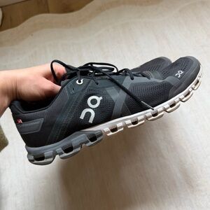 On Men's Black Athletic Shoes